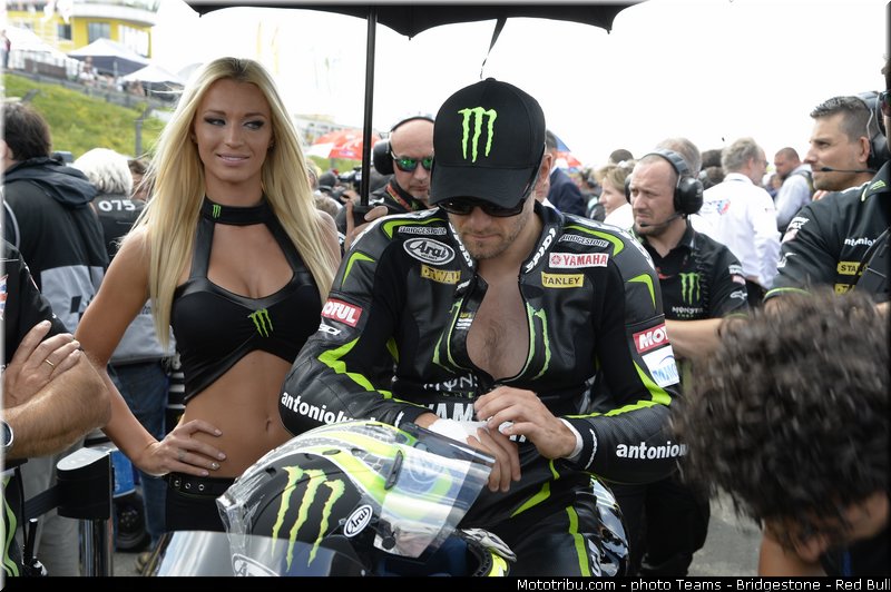 motogp_pitbabe_027_allemagne_sachsenring_2013