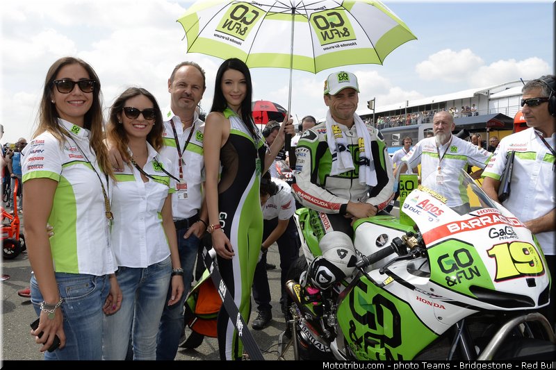 motogp_pitbabe_029_allemagne_sachsenring_2013