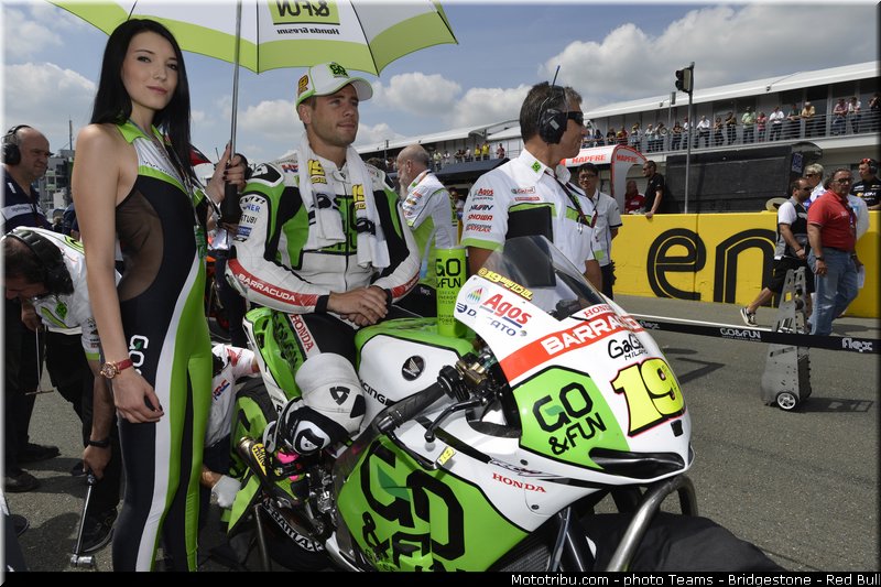 motogp_pitbabe_030_allemagne_sachsenring_2013