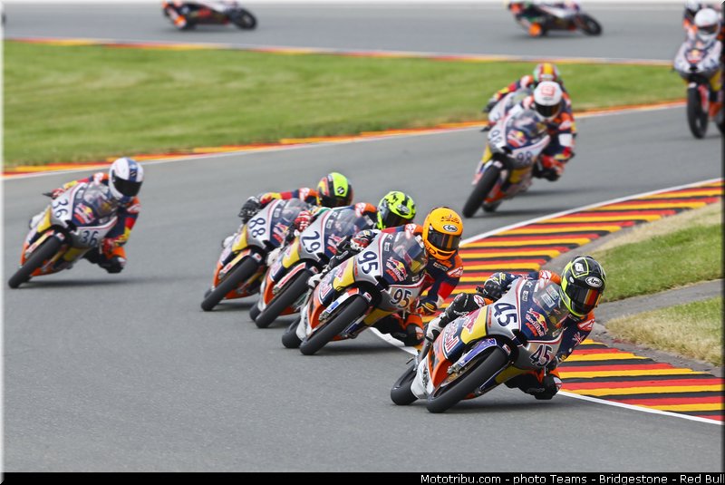 redbull_motogp_rookies_cup_005_allemagne_sachsenring_2013