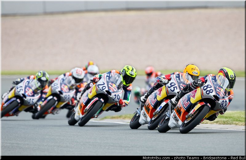 redbull_motogp_rookies_cup_008_allemagne_sachsenring_2013