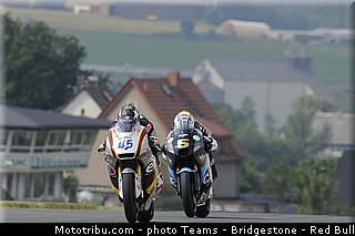 moto2_002_allemagne_sachsenring_2013.jpg