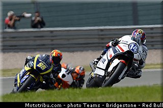 moto2_009_allemagne_sachsenring_2013.jpg