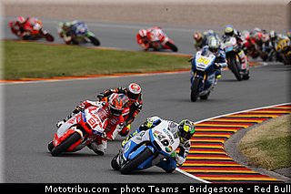 moto2_018_allemagne_sachsenring_2013.jpg