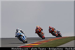 moto2_023_allemagne_sachsenring_2013.jpg