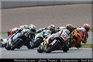 moto2_027_allemagne_sachsenring_2013.jpg
