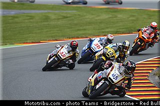 moto2_028_allemagne_sachsenring_2013.jpg