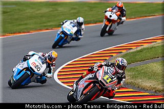moto2_032_allemagne_sachsenring_2013.jpg