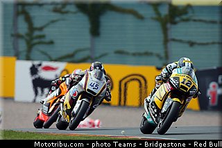 moto2_033_allemagne_sachsenring_2013.jpg