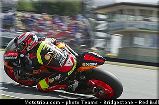moto2_corsi_001_allemagne_sachsenring_2013.jpg