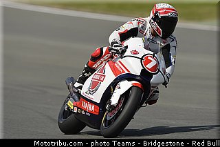 moto2_pradita_001_allemagne_sachsenring_2013.jpg