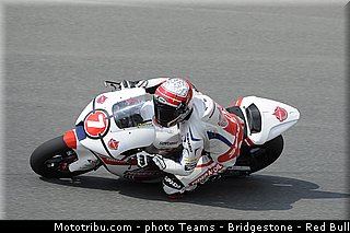 moto2_pradita_003_allemagne_sachsenring_2013.jpg