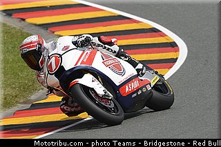 moto2_pradita_004_allemagne_sachsenring_2013.jpg
