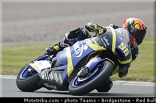 moto2_rossi_014_allemagne_sachsenring_2013.jpg