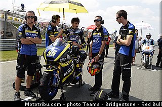 moto2_rossi_020_allemagne_sachsenring_2013.jpg