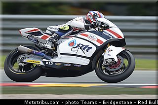 moto2_wilairot_004_allemagne_sachsenring_2013.jpg
