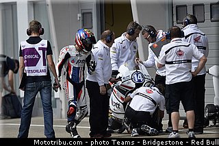 moto2_wilairot_006_allemagne_sachsenring_2013.jpg