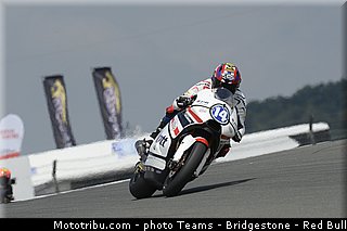 moto2_wilairot_011_allemagne_sachsenring_2013.jpg