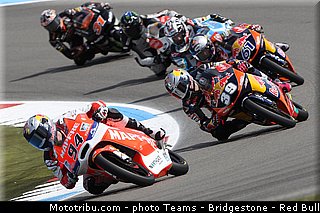 moto3_047_allemagne_sachsenring_2013.jpg