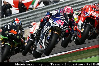 motogp_043_allemagne_sachsenring_2013.jpg