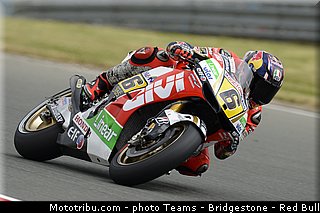 motogp_bradl_004_allemagne_sachsenring_2013.jpg