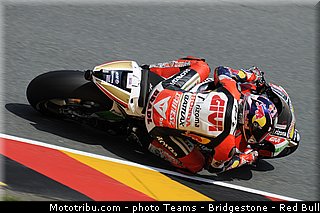 motogp_bradl_030_allemagne_sachsenring_2013.jpg