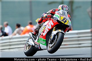 motogp_bradl_034_allemagne_sachsenring_2013.jpg