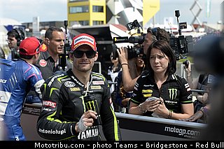 motogp_crutchlow_022_allemagne_sachsenring_2013.jpg
