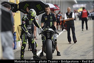 motogp_crutchlow_032_allemagne_sachsenring_2013.jpg