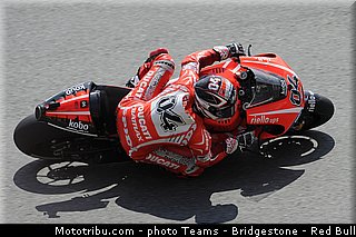 motogp_dovizioso_007_allemagne_sachsenring_2013.jpg