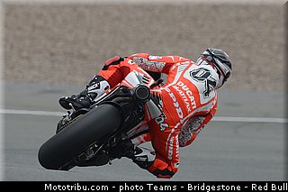 motogp_dovizioso_009_allemagne_sachsenring_2013.jpg