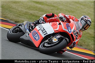 motogp_dovizioso_014_allemagne_sachsenring_2013.jpg