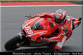 motogp_hayden_013_allemagne_sachsenring_2013.jpg