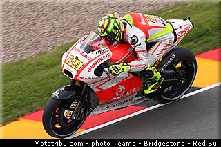 motogp_iannone_004_allemagne_sachsenring_2013.jpg
