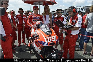 motogp_pitbabe_037_allemagne_sachsenring_2013.jpg