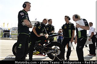 motogp_tech3_001_allemagne_sachsenring_2013.jpg
