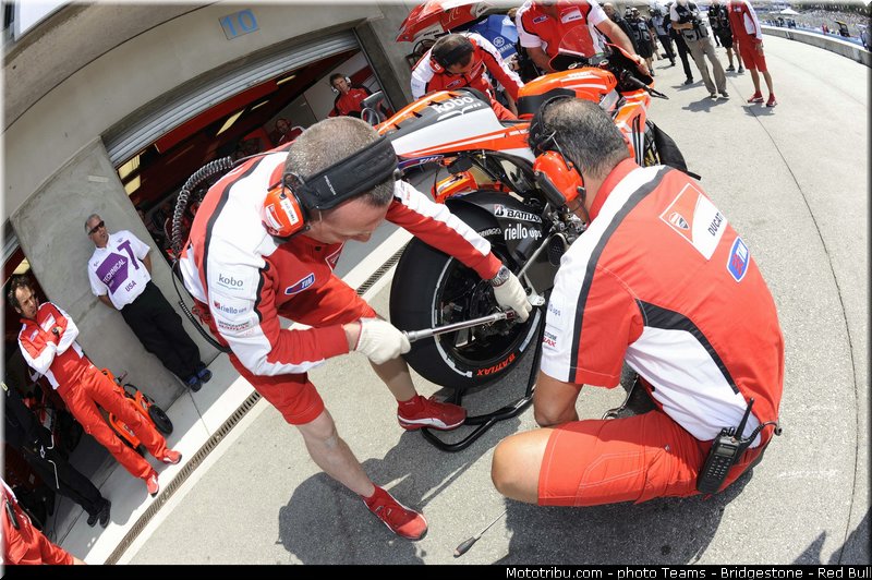 bridgestone_001_motogp_2013_usa_laguna_seca