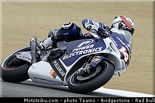 de_puniet_001_motogp_2013_usa_laguna_seca.jpg