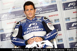 de_puniet_008_motogp_2013_usa_laguna_seca.jpg