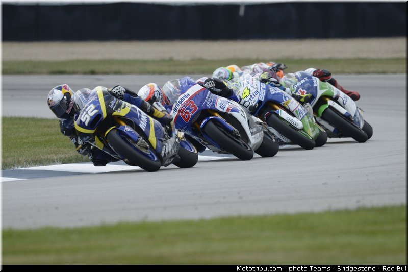moto2_018_usa_indianapolis_2013