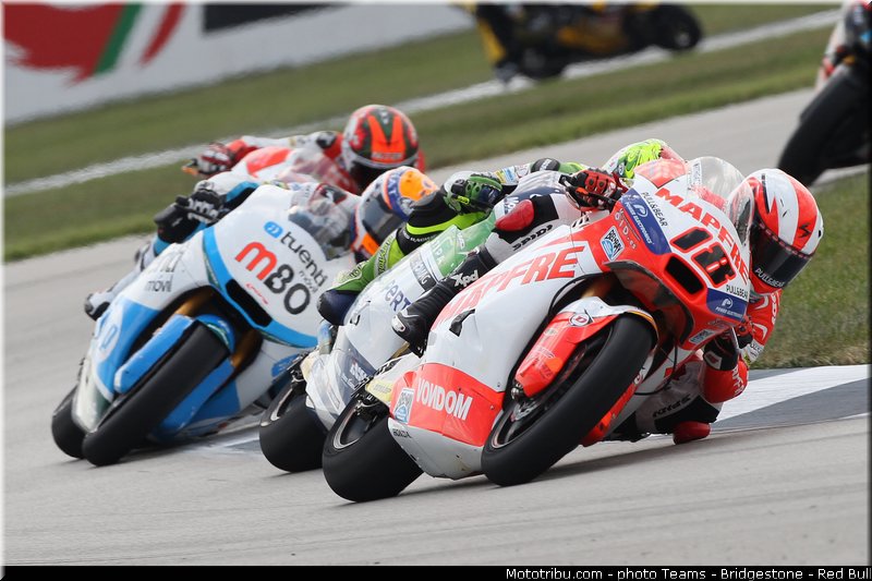 moto2_036_usa_indianapolis_2013