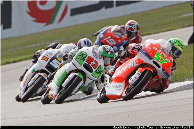 moto3_027_usa_indianapolis_2013