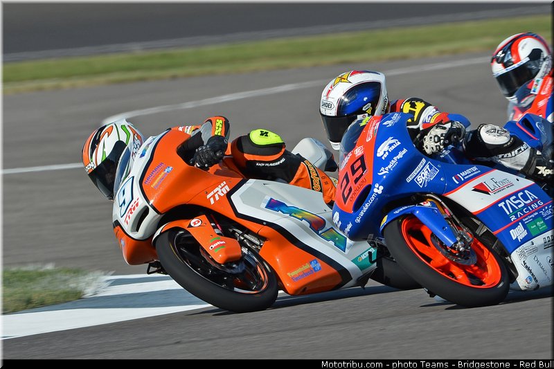 moto3_033_usa_indianapolis_2013
