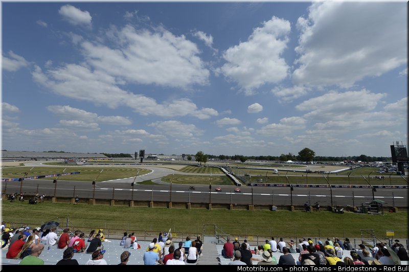 moto3_ambiance_005_usa_indianapolis_2013