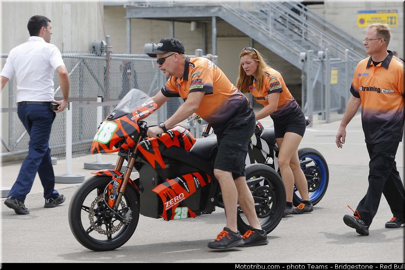 motogp_ambiance_008_usa_indianapolis_2013