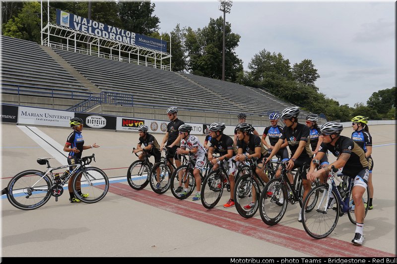 motogp_ambiance_010_usa_indianapolis_2013