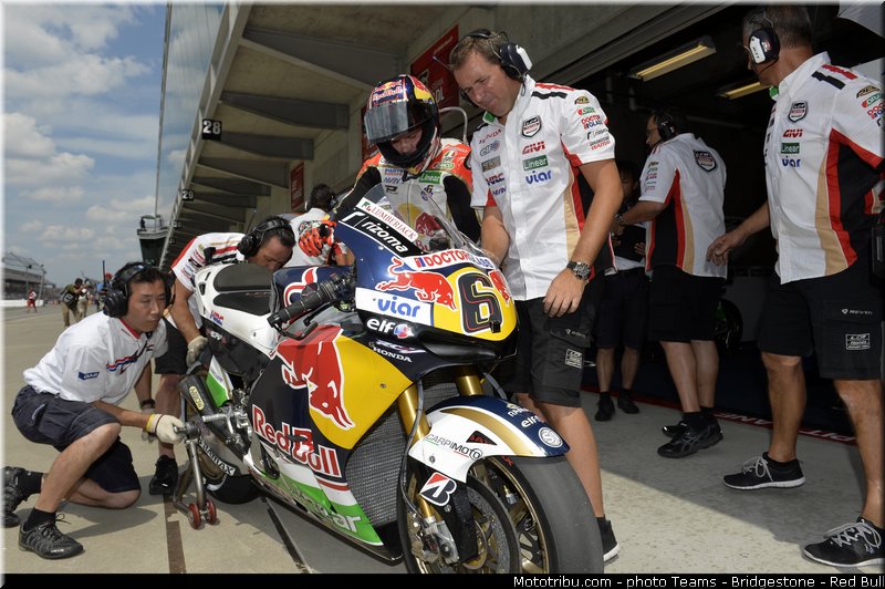 motogp_bradl_020_usa_indianapolis_2013