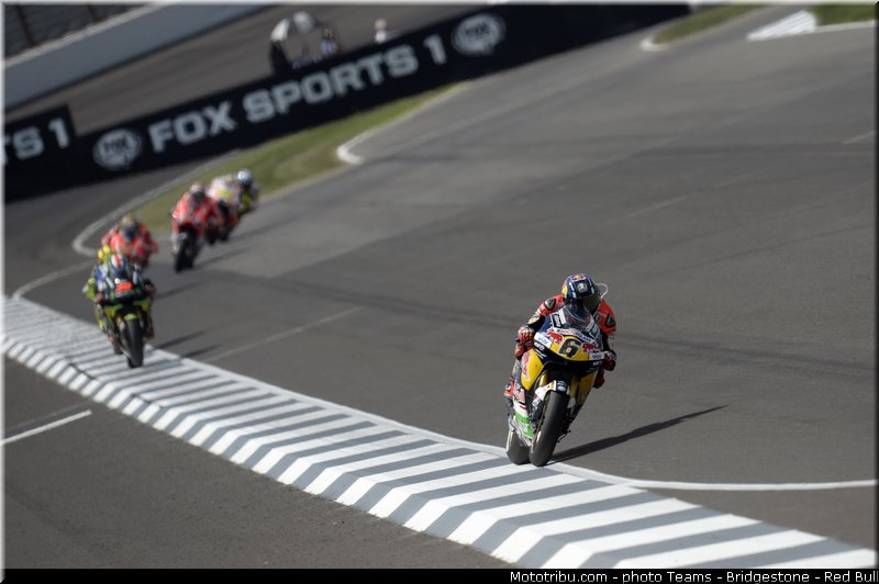 motogp_bradl_025_usa_indianapolis_2013