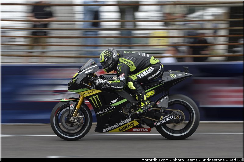motogp_crutchlow_003_usa_indianapolis_2013