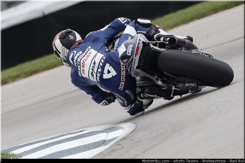 motogp_de_puniet_003_usa_indianapolis_2013